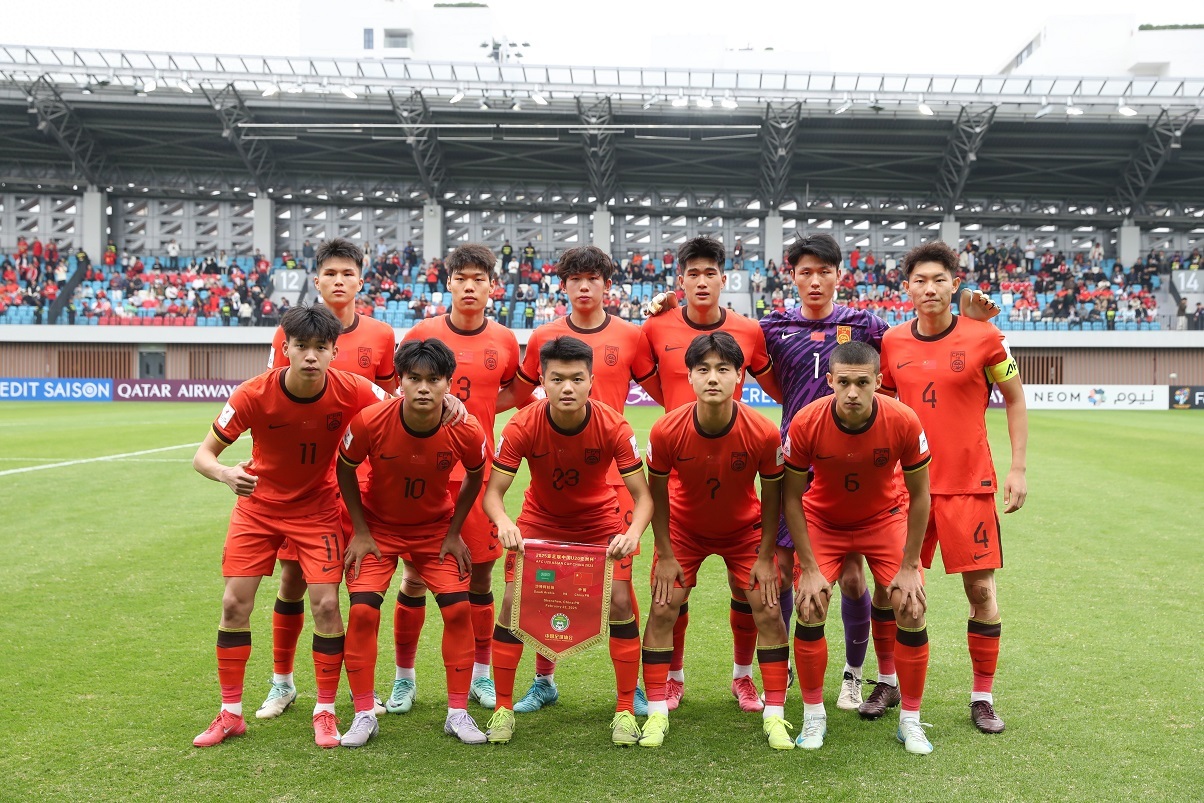 包含亚洲足球赛事掀开序幕：球队斗志昂扬的词条